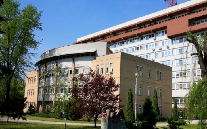 Részleges látogatási tilalom a ceglédi Toldy Ferenc Kórházban