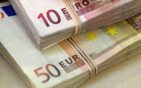 Kétmilliárd eurót törlesztett Magyarország az Európai Uniónak