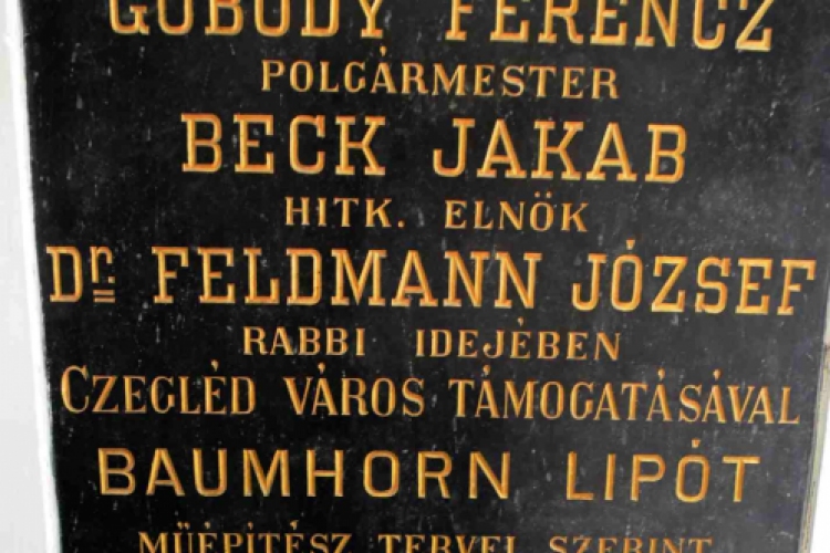 Istentisztelet az elpusztított ceglédi zsidóság emlékére