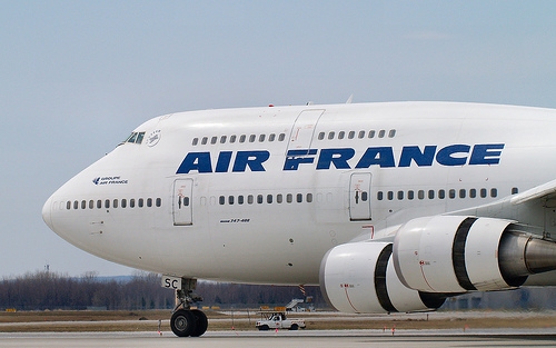 Az Air France járatainak legalább a fele nem száll föl a sztrájk miatt