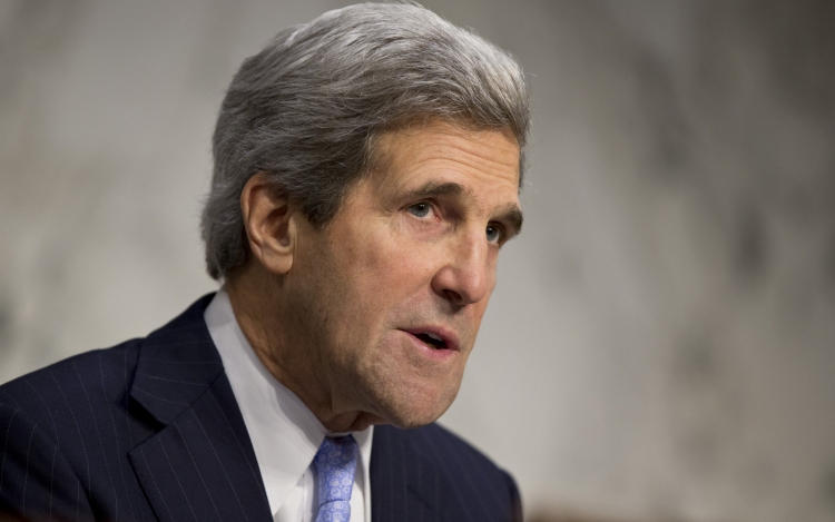 Kerry: az oroszok az arcunkba hazudnak