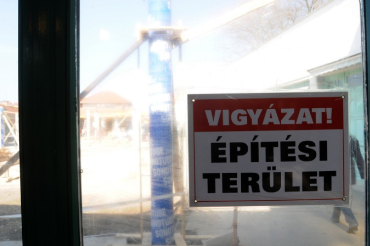 Halad a piac projekt