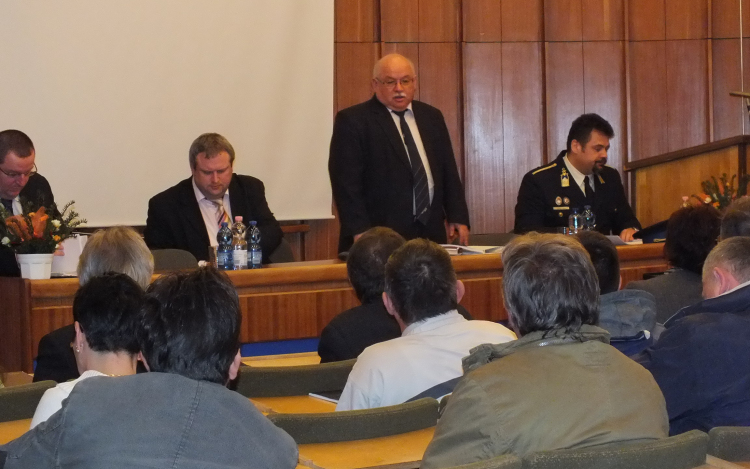 Cegléden egyeztettek a közbiztonságról