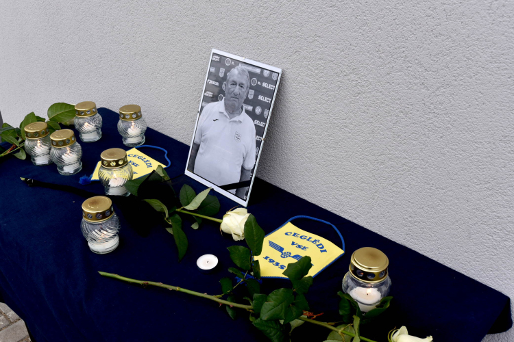 Gyertyagyújtással emlékeztek Kis Péterre