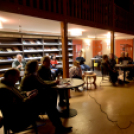 Módos Gábor fotóművész a Tékafé-ban