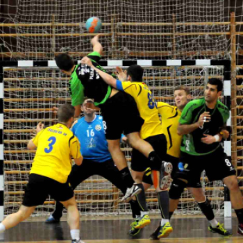 CEGLÉDI KKSE–PLER-BUDAPEST 31–33 (16–16)