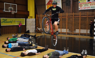 Nagy ugrás a Sporiban