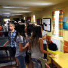 Kiállítás a gimiben