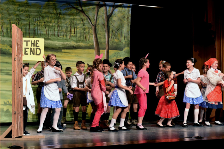 Alsós Táncsics est