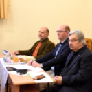 Kamarazenei versenyt rendeztek