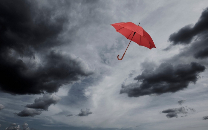 Vigyázz Cegléd! Felhőszakadás közeleg