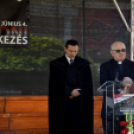 Felavatták az országzászló emlékművet Cegléden