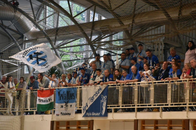 Nem borult a papírforma