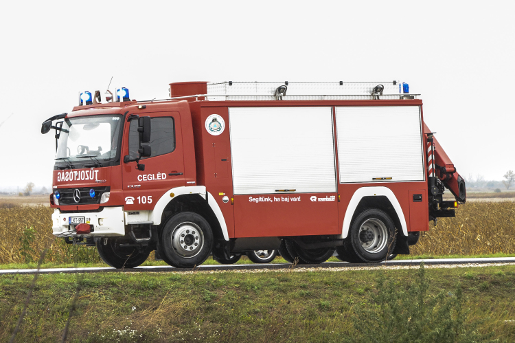 Avartűz a 4-es mellett - FOTÓ