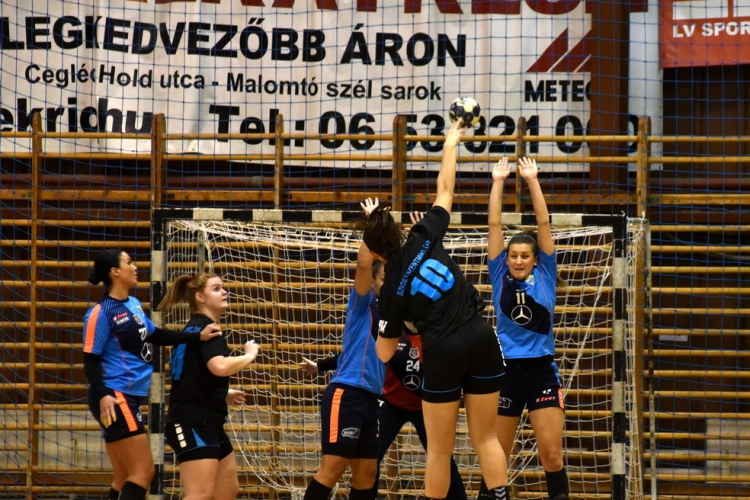 Ceglédi Kék Cápák – Szigetszentmiklós NKSE 