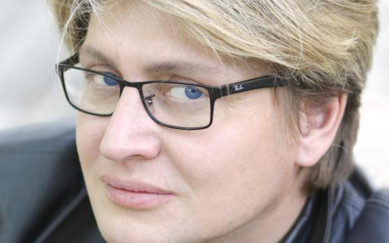 Csigolyáját törtre Varnus Xaver