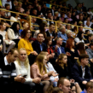 Kereskedelmi szalagavató 