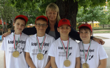 Éljenek az ÖKO MANÓK!