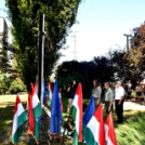 Megemlékezés a vasútállomáson