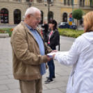 Éneklés a TV torony kilencedik emeletének teraszáról