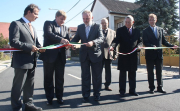 Felújították a megye legrosszabb útját