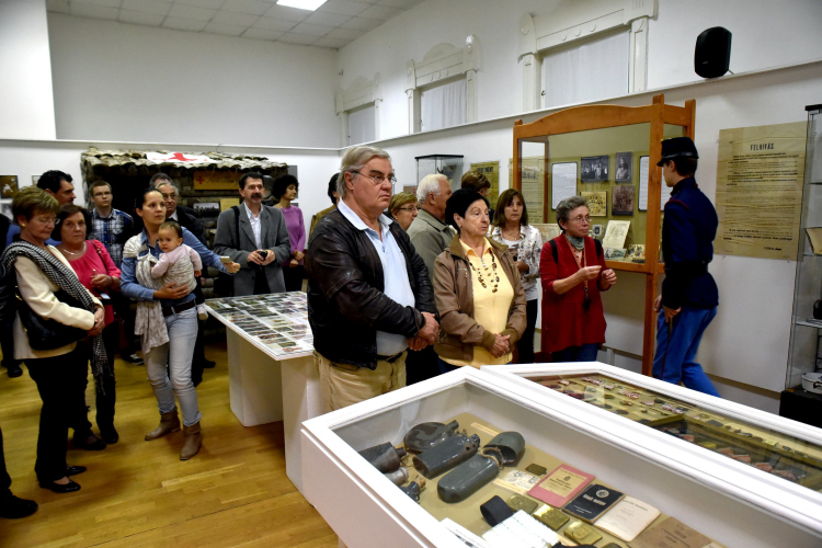 Istenem, ne többet!