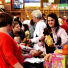 Ceglédi Bababörze a Gál József Sportcsarnokban.