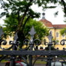 Bontás a sportuszodában 