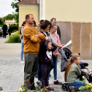 Éneklés a TV torony kilencedik emeletének teraszáról