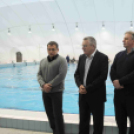 Hétfőn már csobbanhatunk