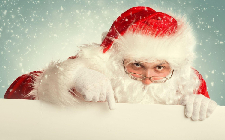 Látványos belépővel érkezik a Mikulás 