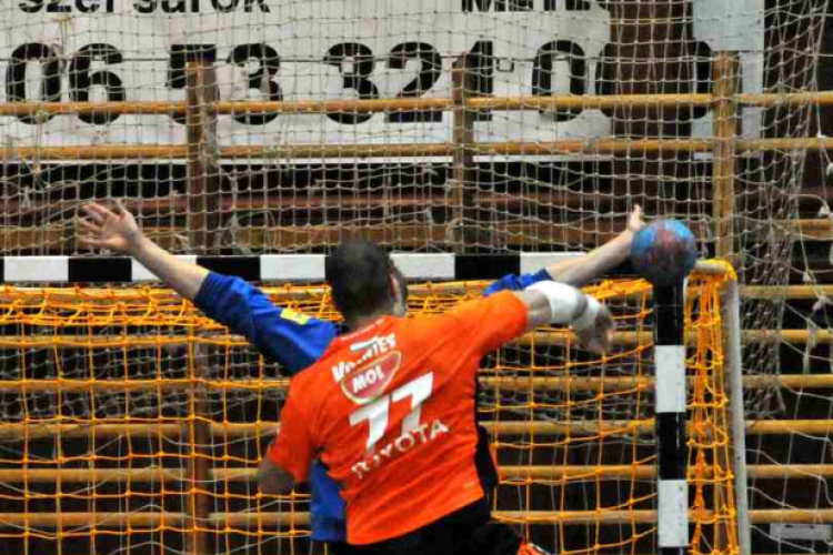 Ceglédi KKSE – Mol-Pick Szeged 27 – 39 (12-18)