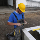 Városi Strandfürdő – Már burkolnak