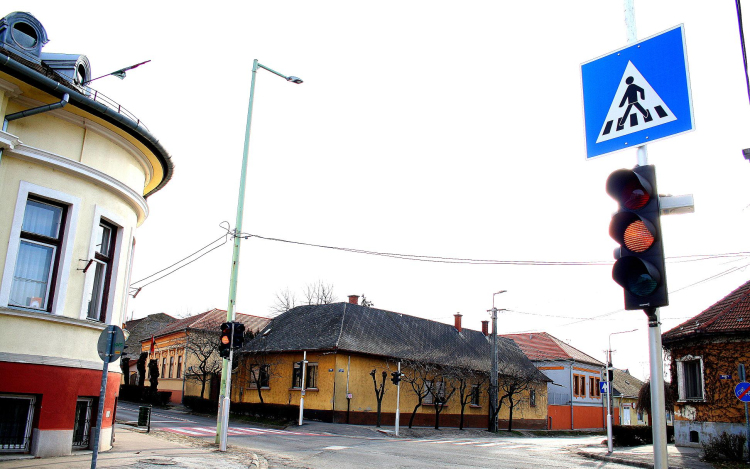 Hétfőtől újra kétirányú lesz a Szent Imre herceg utca