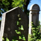 Gyászistentisztelet a temetőben