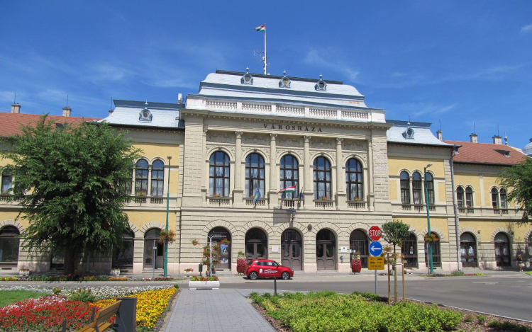 FELHÍVÁS településrendezési eszközök módosításának kezdeményezésére