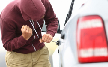 Negyed órán belül elfogták