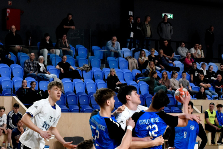 Továbbra is élen a Ceglédi KK SE U20