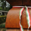 Messze a hazától...