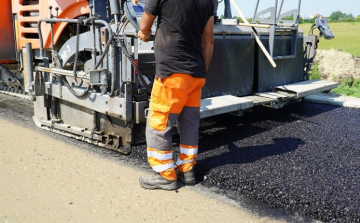 KÖZÚTKEZELŐI TÁJÉKOZTATÁS