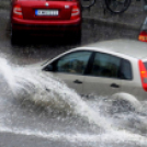 Senki sem úszta meg... 