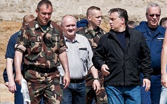 Árvíz - Orbán: a legfontosabb, hogy emberélet ne kerüljön veszélybe