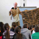 Rendhagyó angol óra a Táncsicsban