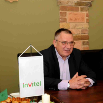 INGYEN WIFI a Szabadság téren