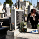 Koszorúzással kezdődött az október 23-ai megemlékezés