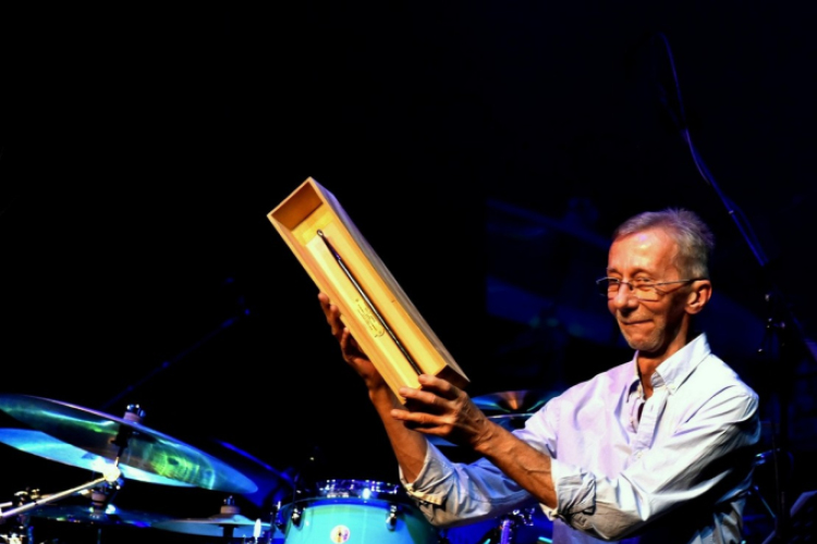 25. Dobos- és ütősgála