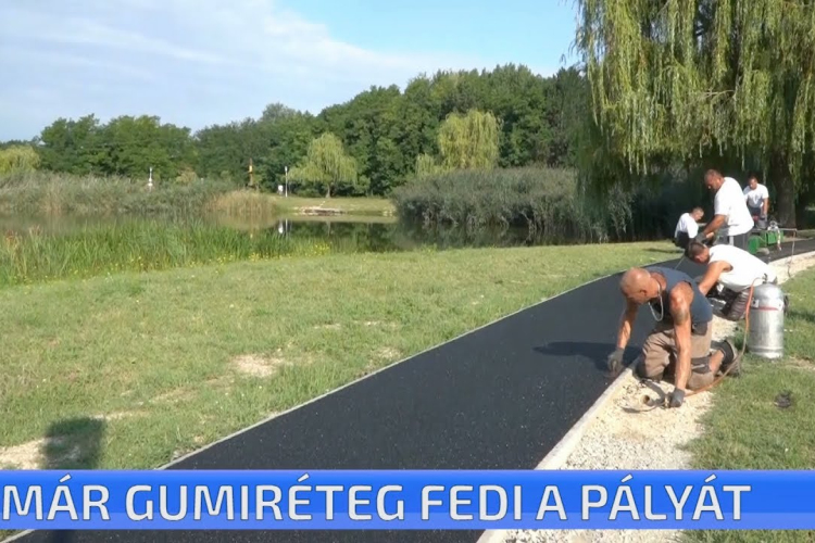 Már gumiréteg fedi a Budai úti tó melletti futópályát