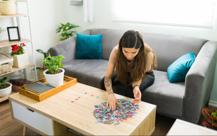 Spórolni szeretnénk az áramon? Vegyük elő a régi játékokat!