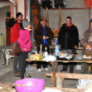 Csemői hagyományos hurkatöltő verseny