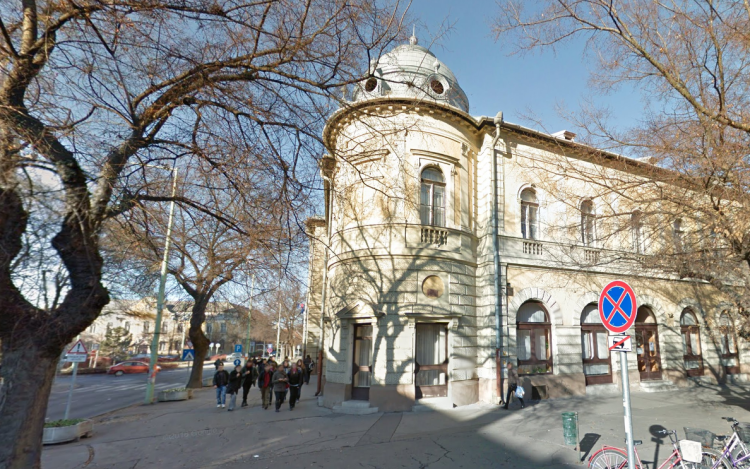 Szünetel az ügyfélfogadás